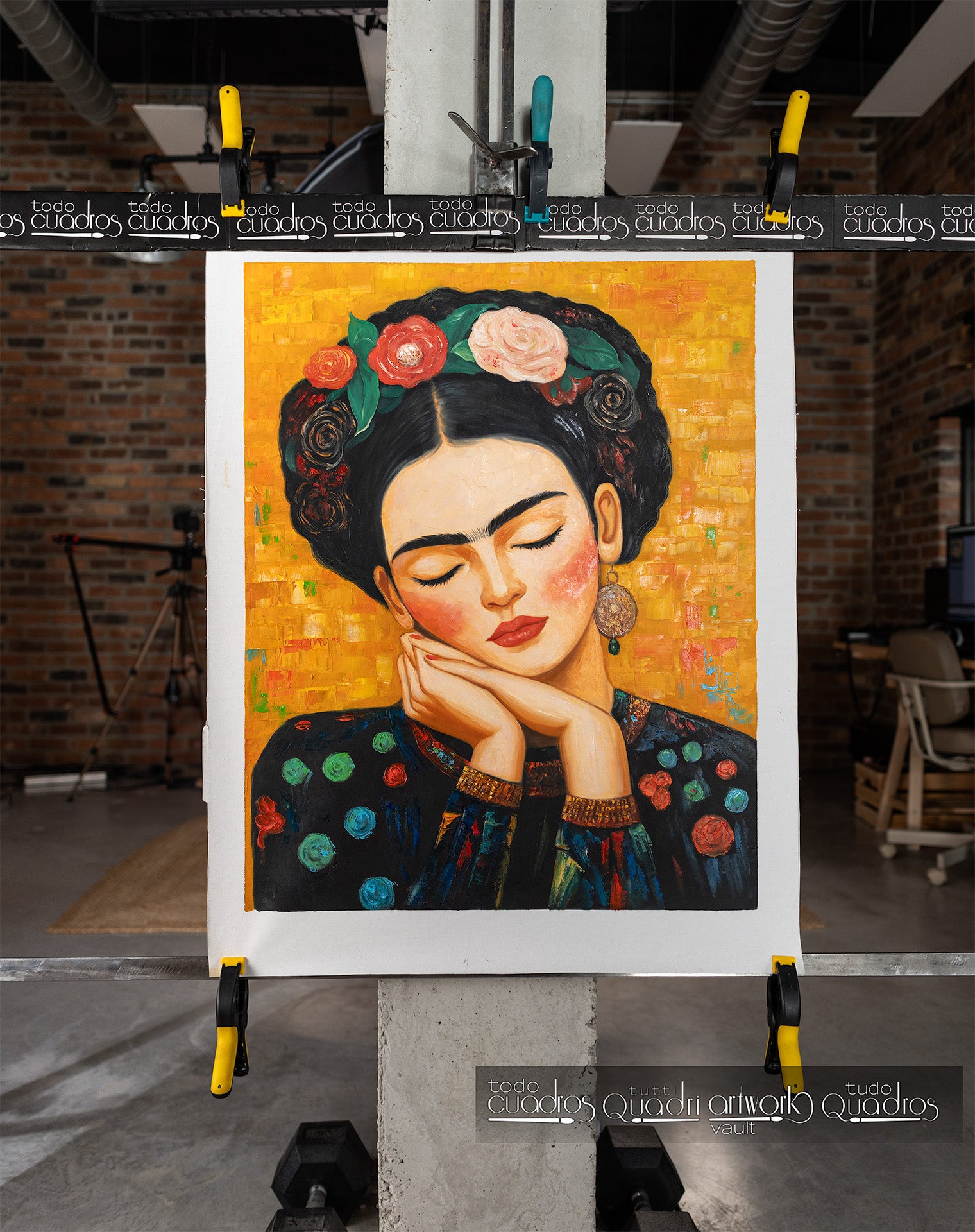 Frida and the Modernist Radiance, Klimt Style